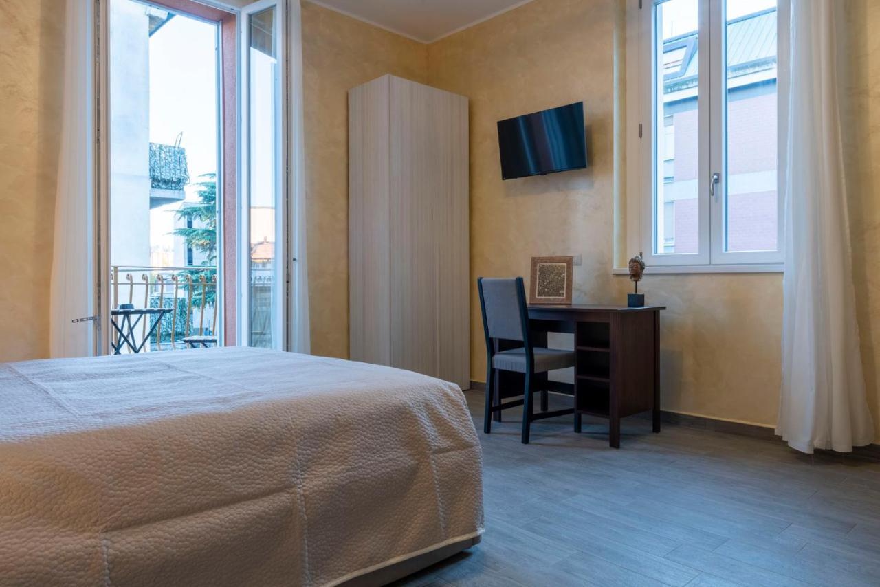 Leader Apartment 4 - Monzino - Hockey Msg Arena - Linate - Милано Екстериор снимка