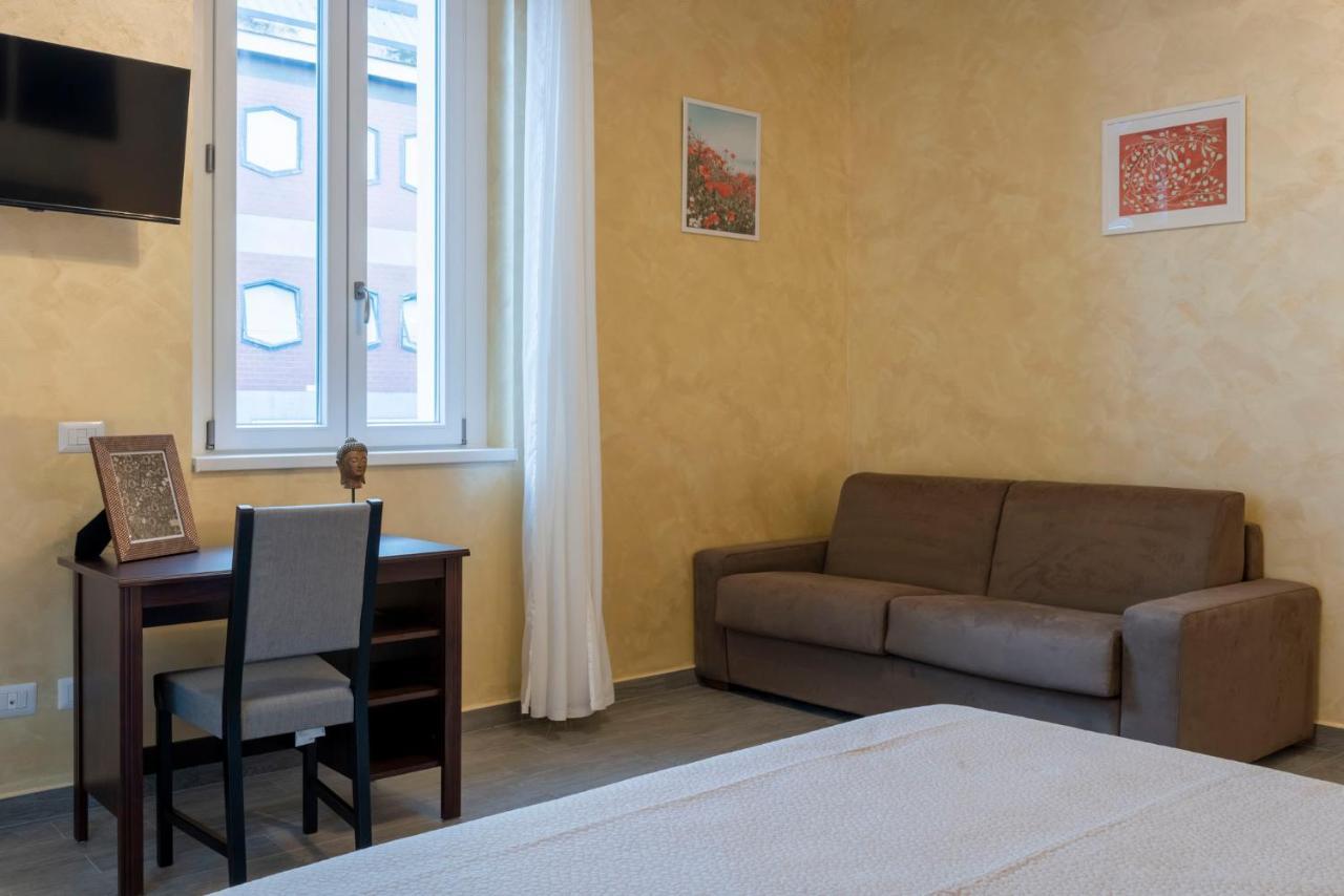 Leader Apartment 4 - Monzino - Hockey Msg Arena - Linate - Милано Екстериор снимка